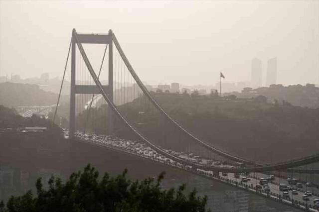 ÇÖL TOZU SON DAKİKA! Çöl tozu nedir? Çöl tozundan nasıl korunulur, zararları ne?