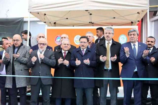 Kayseri Valiliği'nden Türkiye'de bir ilk! Her mahalleye bir spor okulu