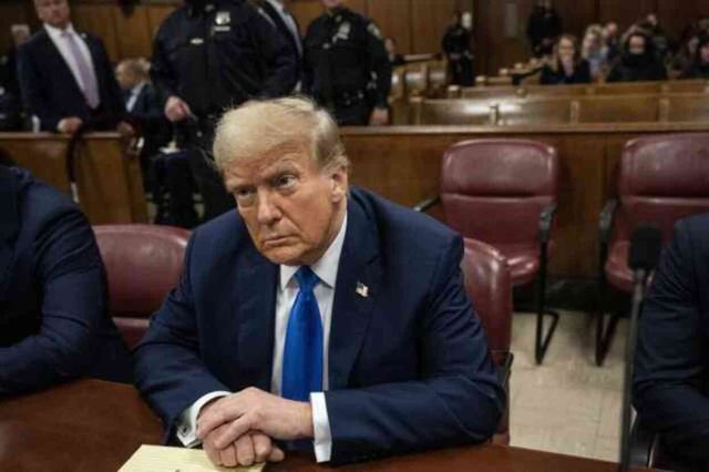 Trump'a konuşma yasağı ihlalinden para cezası