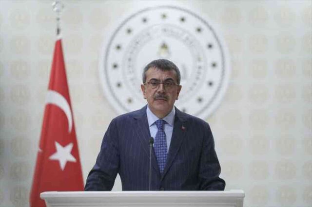 Milli Eğitim Bakanı Tekin istifa edecek mi? Bakan Tekin atamalarla ilgili ne söyledi?