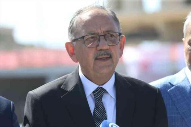 Özhaseki'nin Hatay'da vatandaşları kentsel dönüşüme ikna etmeye çalıştığı programın görüntüleri ortaya çıktı