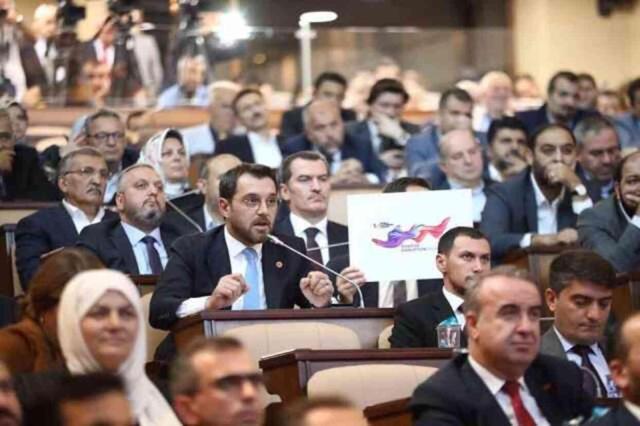 CHP'ye geçen belediyelerdeki borçlara AK Partili isimden ilginç savunma: Borç kamunun kamçısıdır