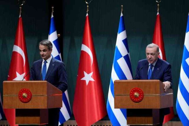 Yunanistan Başbakanı Ankara'da: İki lider anlaşmazlıkları çözmek için diyalog yolunda