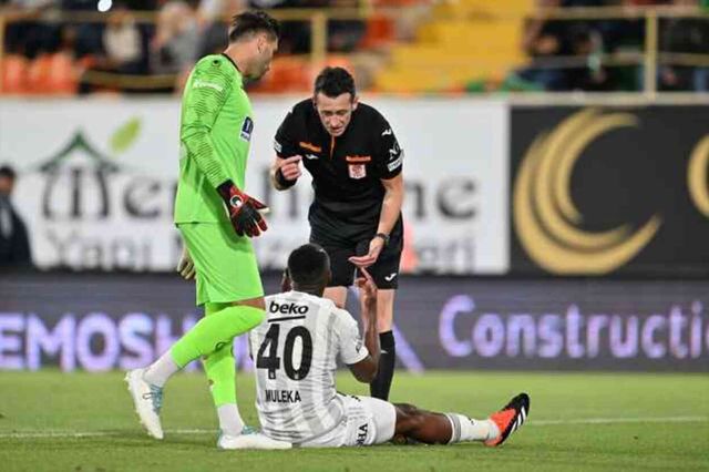 Beşiktaş'ta yeni teknik direktör kim olacak? Sergen Yalçın mı Nuri Şahin mi? #9917