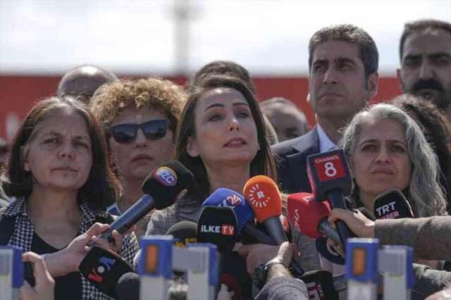 Selahattin Demirtaş'a kaç yıl ceza verildi? Kobani davası ne?