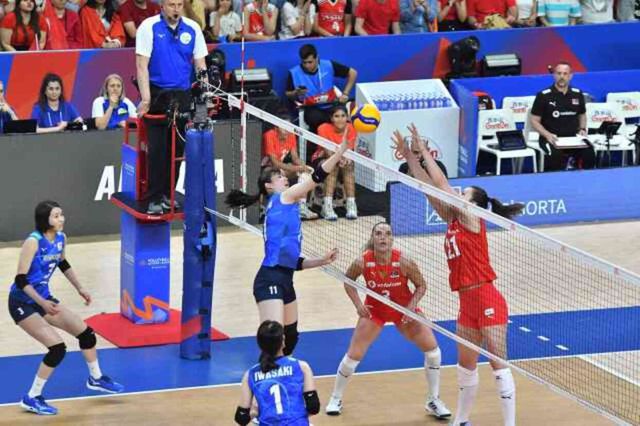 Türkiye- Japonya voleybol maçı ne oldu? Filenin Sultanları kazandı mı? #127952