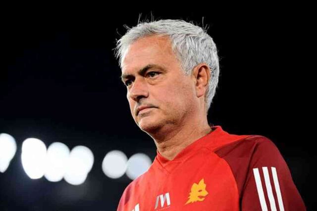 Beşiktaş ve Fenerbahçe kararını bekliyordu! Jose Mourinho, çalıştırmak istediği takımı açıkladı