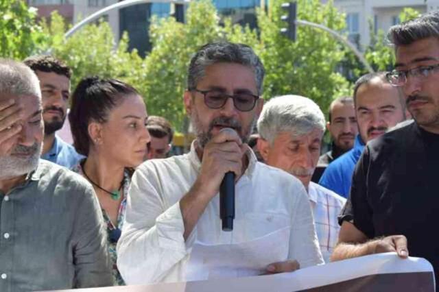 Hakkari Belediye Başkanı'nın gözaltına alınmasına protesto: 3 gözaltı