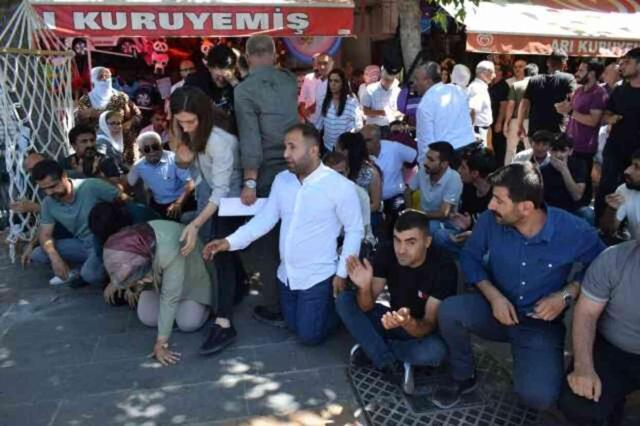 Hakkari Belediye Başkanı'nın gözaltına alınmasına protesto: 3 gözaltı