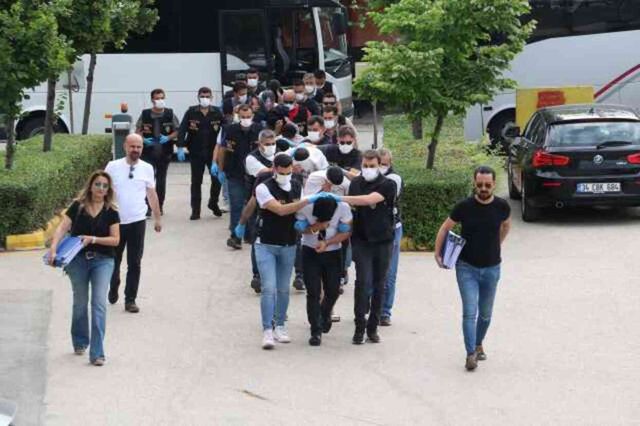 Fuhuş operasyonuna damga vuran kare! Yakalanan 11 şüpheliden en çok o dikkat çekti