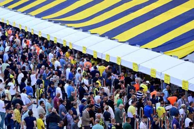 Canlı aktarıyoruz! Oy verme işlemi başladı, Fenerbahçe başkanını seçiyor
