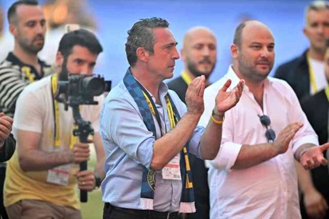 Seçimden zaferle ayrılan Ali Koç: Fenerbahçe çağı bugünden itibaren başlıyor