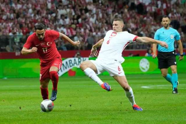A Milli Takım'da sakatlık şoku! Yıldız futbolcu, EURO 2024'ü kaçırma tehlikesiyle karşı karşıya