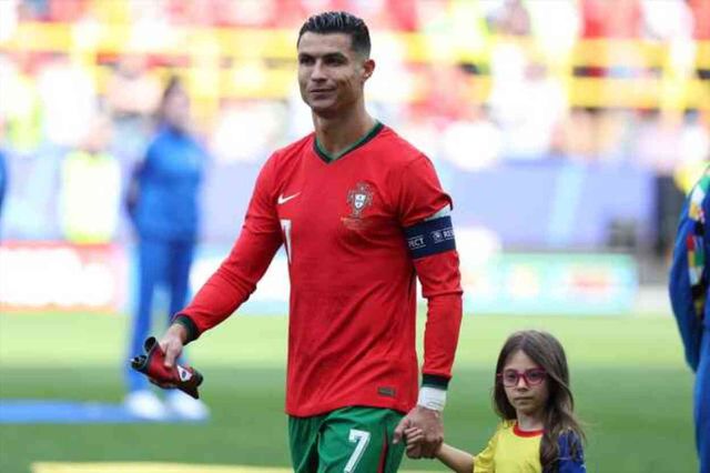 Ronaldo kaç yaşında? Cristiano Ronaldo kaç yaşında?