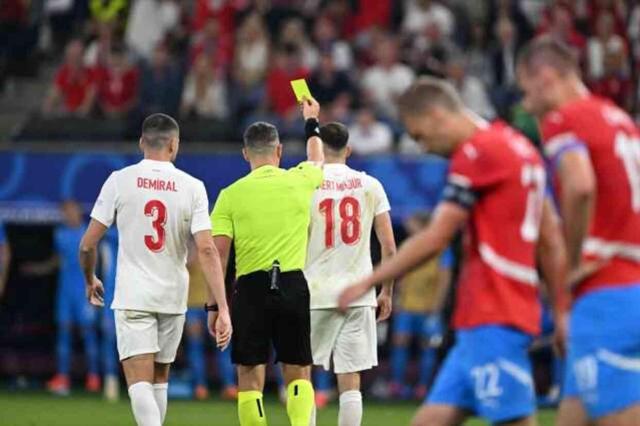 TÜRKİYE- ÇEKYA MAÇINDAN KARELER | Türkiye- Çekya maçı kaç kaç bitti? Türkiye'nin son 16 turundaki rakibi kim?