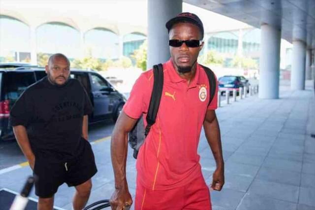 Galatasaray hazırlık maçı için Avusturya'da! Galatasaray'dan ilk görüntüler