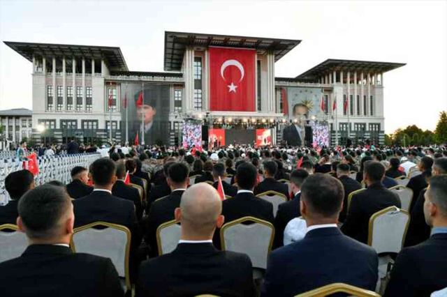 Cumhurbaşkanı Erdoğan Beştepe'de Bahçeli ile görüştü