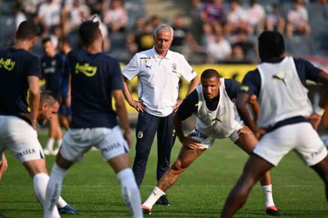 Fenerbahçe- Hull City hazırlık maçı hangi kanalda? Fenerbahçe Hull City maçı saat kaçta, şifresiz mi?