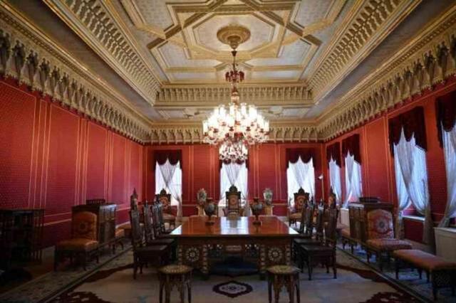 Yıldız Sarayı ne zaman açılacak, restorasyon bitti mi? Yıldız Sarayı'nda müze kart geçerli mi, hangi günler açık?