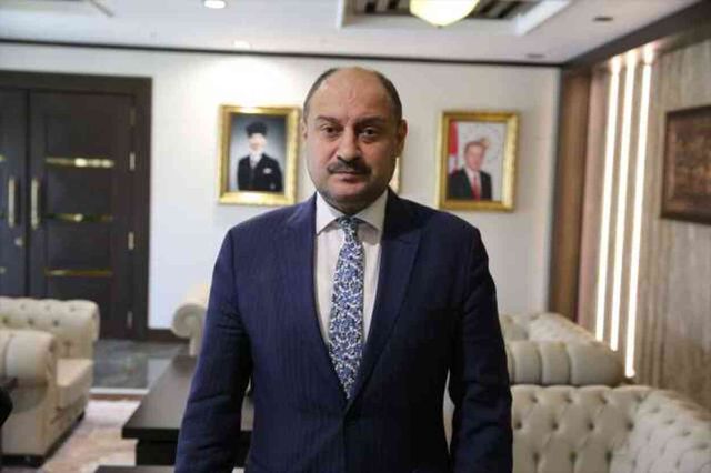 YRP'li Şanlıurfa Belediye Başkanı Gülpınar, Bakan Kurum'a sahip çıktı: Protokol krizinde kendisinin en ufak bir dahli yok