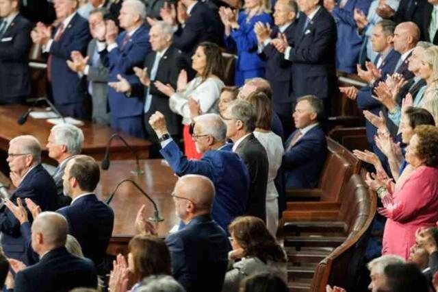Natenyahu'ya ABD Kongresi'nde alkış tufanı! Skandal görüntülere Türkiye'den tepki