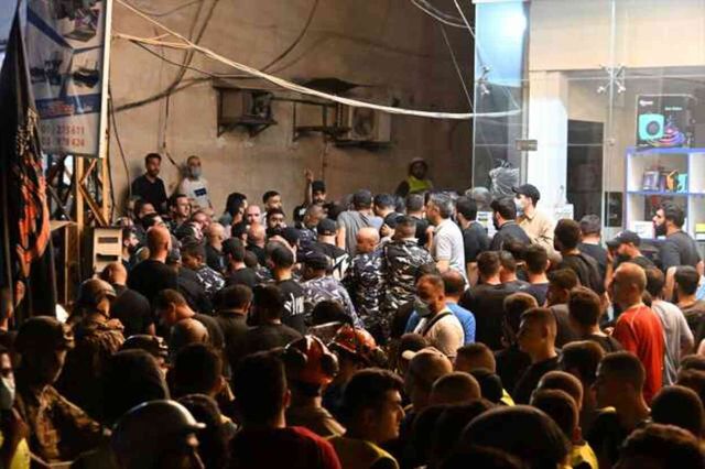 İsrail, Lübnan'ın başkenti Beyrut'u vurdu