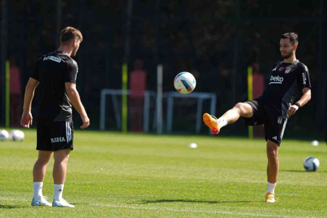 SÜPER KUPA MAÇI CANLI İZLE || Beşiktaş- Galatasaray Süper Kupa maçı saat kaçta, hangi kanalda?