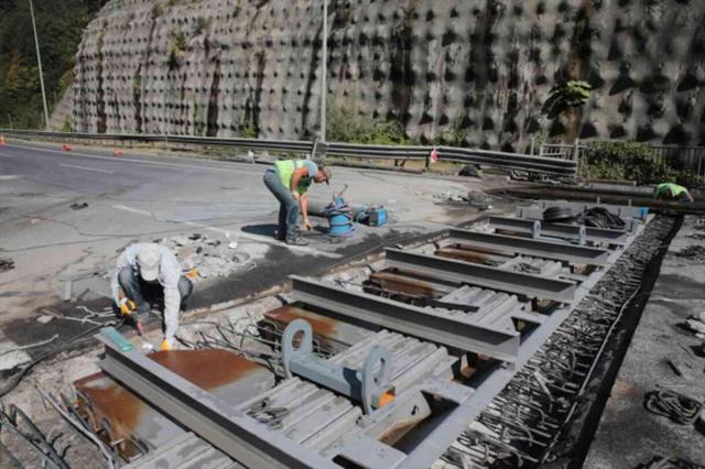 Bolu tüneli neden kapalı? Bolu tüneli ne zaman açılacak? 27 Ağustos Bolu tüneli hakkında son gelişmeler...