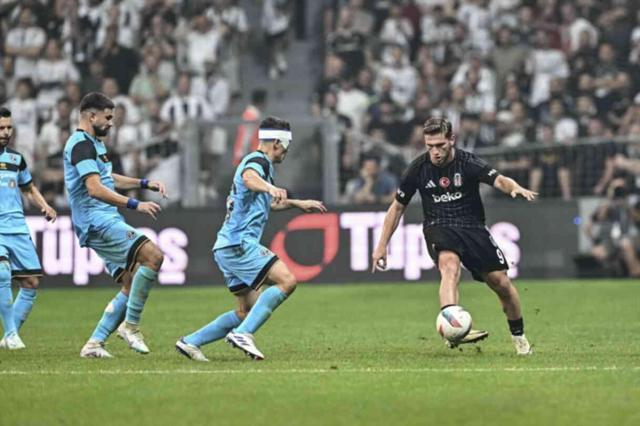 Beşiktaş, Lugano'yu 5-1 yenerek UEFA Avrupa Ligi'ne kaldı