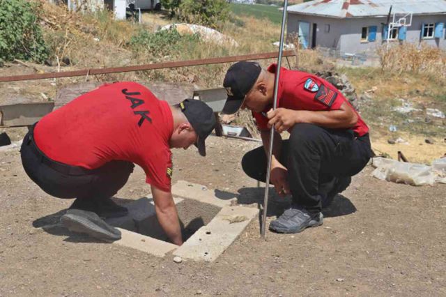 8 yaşındaki kayıp Narin'in amcası olan mahalle muhtarı gözaltında