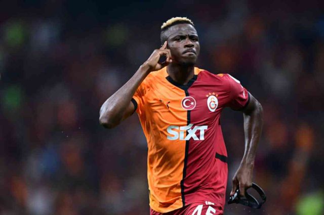 Osimhen'in sakatlığı bitti mi? Victor Osimhen sahalara ne zaman dönecek?