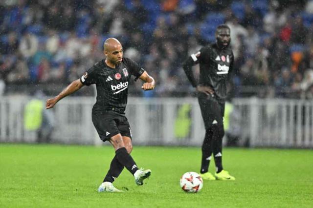 Galatasaray- Beşiktaş maçı ne zaman? Galatasaray- Beşiktaş derbisi saat kaçta, hangi kanalda? ŞİFRESİZ Mİ?