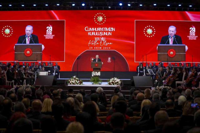 Erdoğan'dan Bahçeli'nin 'Öcalan' çağrısıyla ilgili net çıkış: Ortağımızın yaklaşımı ön yargısız değerlendirilmeli