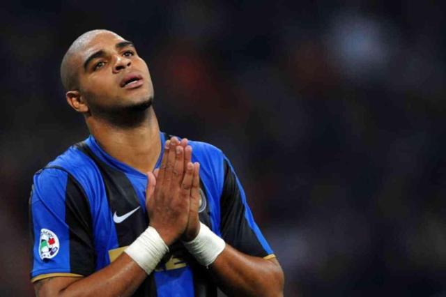 Dünya yıldızı futbolcu şimdi sokaklarda sürünüyor