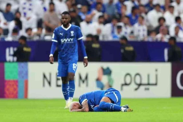 1 yıllık sakatlıktan dönen Neymar'a bir şok daha