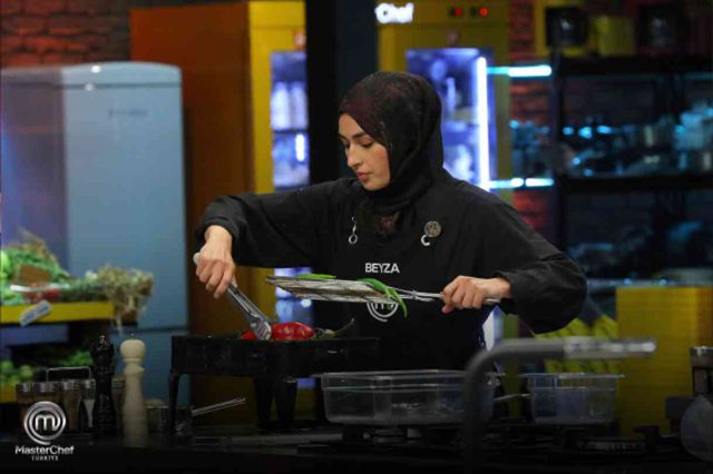 MasterChef Beyza'ya ne oldu, son durum ne? MasterChef Beyza'nın yüzü nasıl yandı?