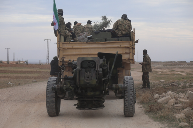Esad'ın planı açık oldu: Hama'dan taktiksel çekildik