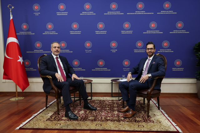 Suriye'de PKK'ya kalkan olan ABD'ye kritik mesaj: Bunu yapamazlar