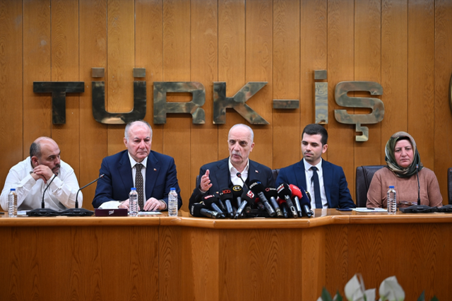 Türk-İş'in asgari ücret talebi belli oldu: Yüzde 45 zam + yüzde 20 refah payı