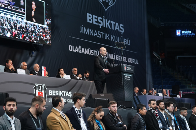 Beşiktaş, başkanını seçiyor: Oy verme işlemi başladı