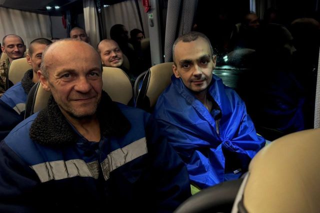 Ukrayna ve Rusya Arasında Esir Takası: 189 Ukraynalı Evine Döndü