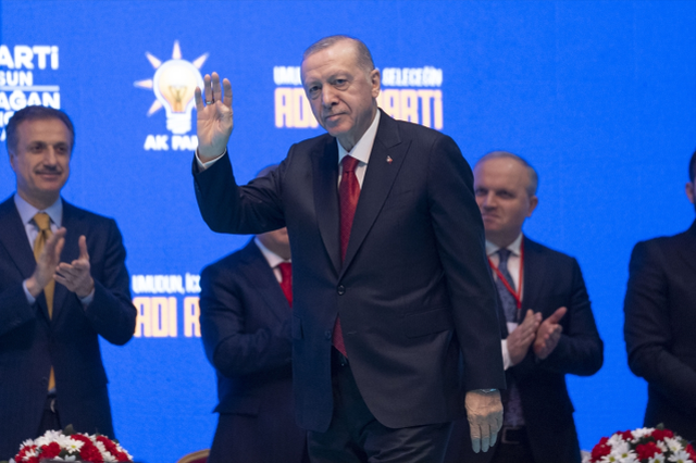 Cumhurbaşkanı Erdoğan: Ya silah gömecekler ya da gömülecekler, teröristler için üçüncü bir yol yok