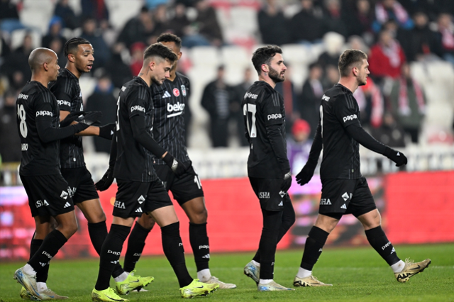 Beşiktaş, Ziraat Türkiye Kupası'nda konuk olduğu Sivasspor'u 1-0 mağlup etti