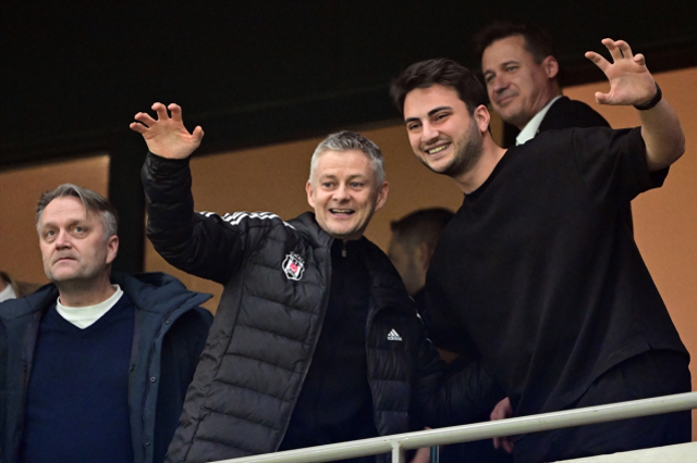 Beşiktaş'ın yeni teknik direktörü Solskjaer, Samsunspor maçını tribünden takip etti