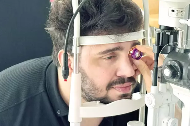 Bahçesinde beslediği yavru kedi kör etti