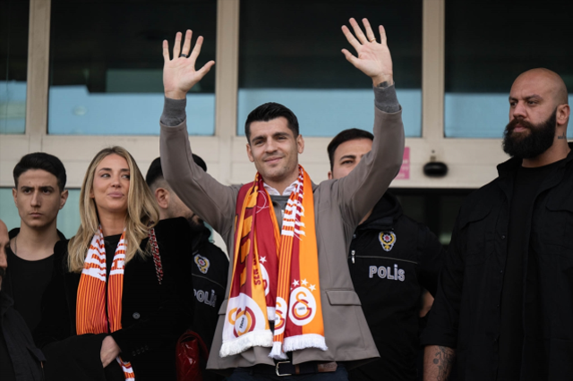 İstanbul'a daha yeni geldi: Galatasaray'dan herkesi şaşkına çeviren Morata kararı