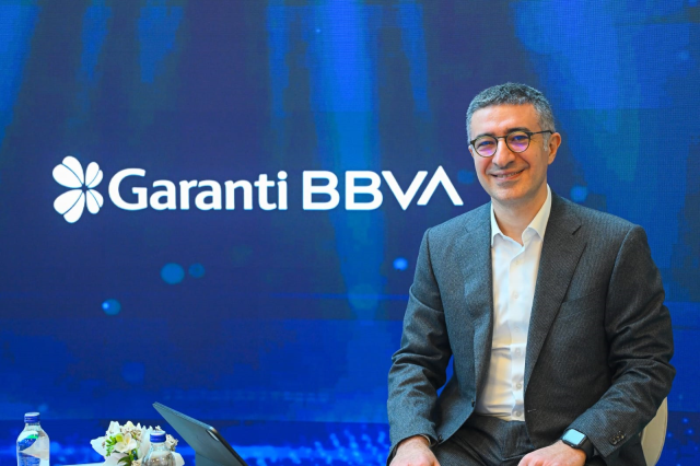 Garanti BBVA'nın 2025 stratejisini açıkladı: Dijitalleşme ve sürdürülebilir finans öne çıkıyor
