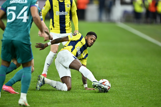 Fenerbahçe, UEFA Avrupa Ligi'nde son 16'ya kaldı