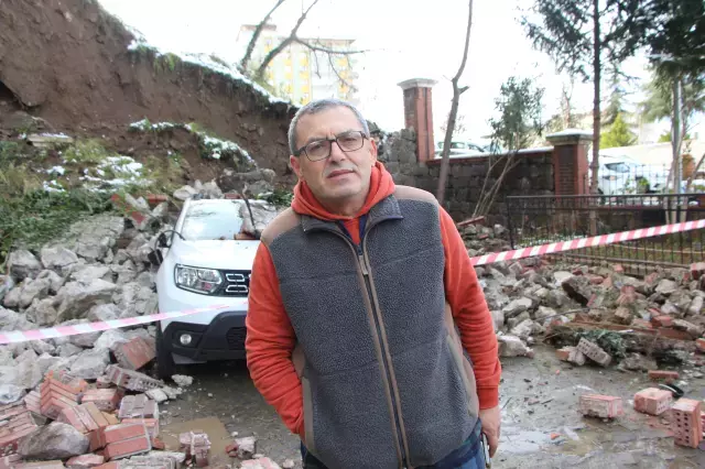 İstinat duvarı çöktü, 30 saniyeyle kurtuldu