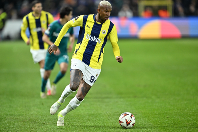 Derbi hangi kanalda? Galatasaray Fenerbahçe maçı şifresiz mi?